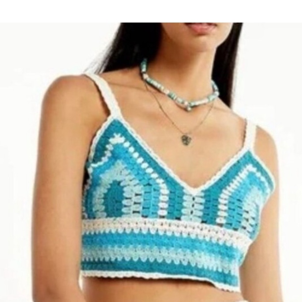 Rebellion Crochet Knit Top L